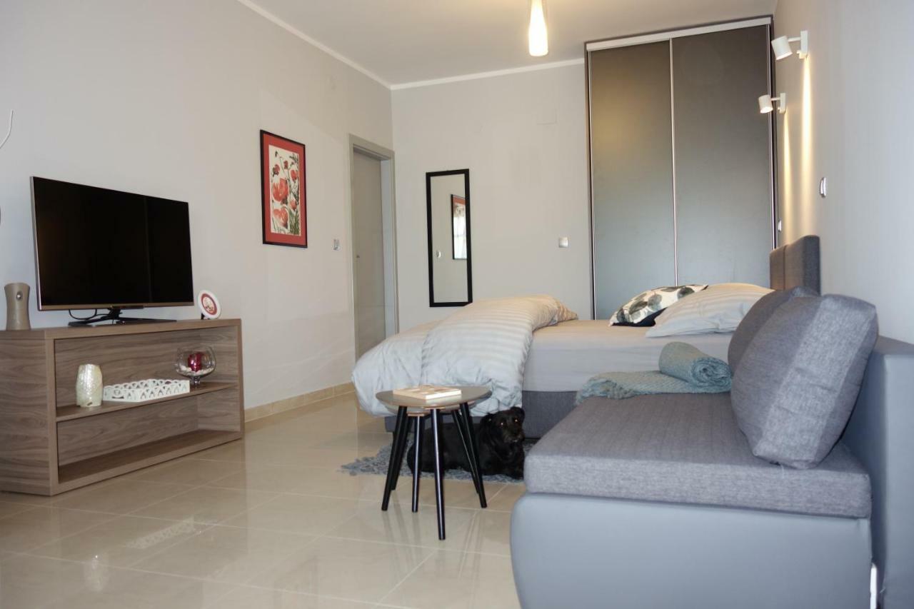 Studio Apartmani Vinica Екстериор снимка