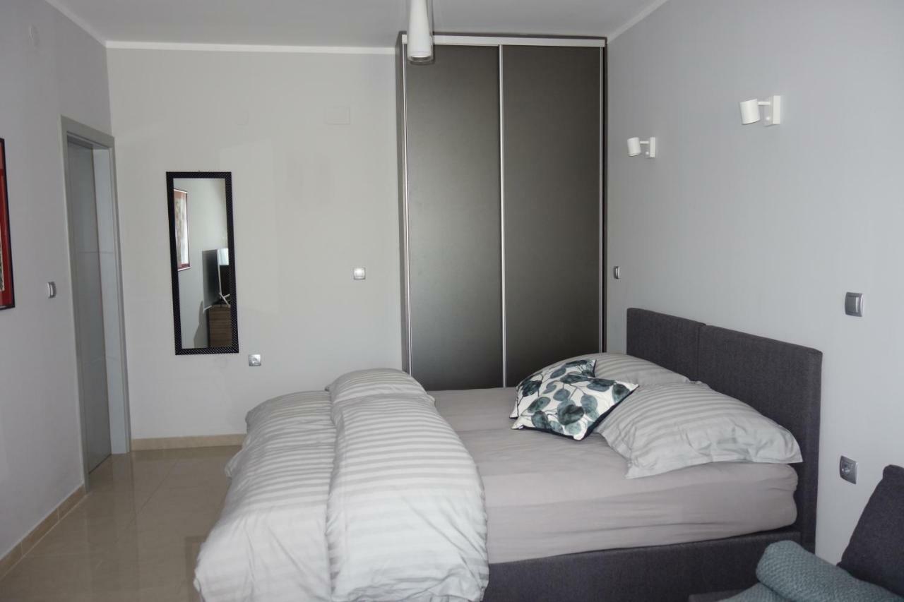 Studio Apartmani Vinica Екстериор снимка